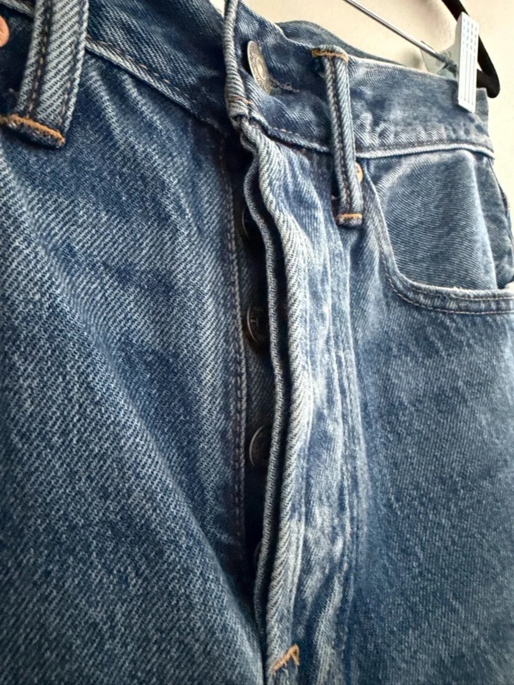 NWT AE77 Premium Loose Mens Jeans medium wash organic cotton 28x32